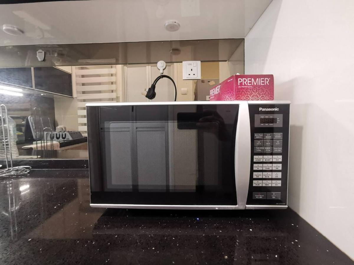 Enarahomes Shah Alam Bagian luar foto